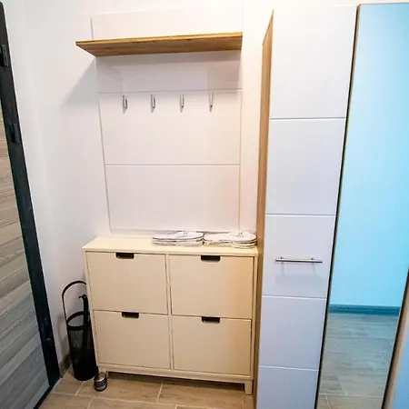 Katrina - Alezzi - Sea View