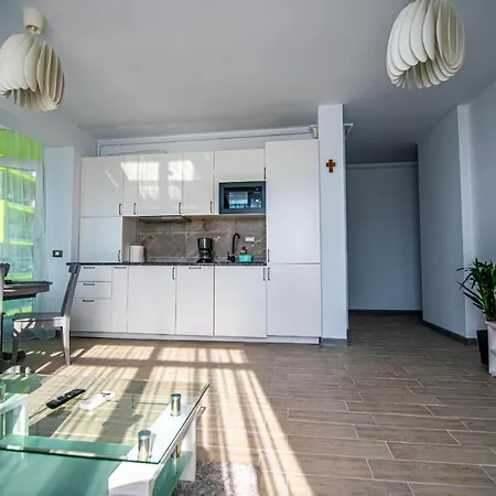 Apartamento Katrina - Alezzi - Sea View *